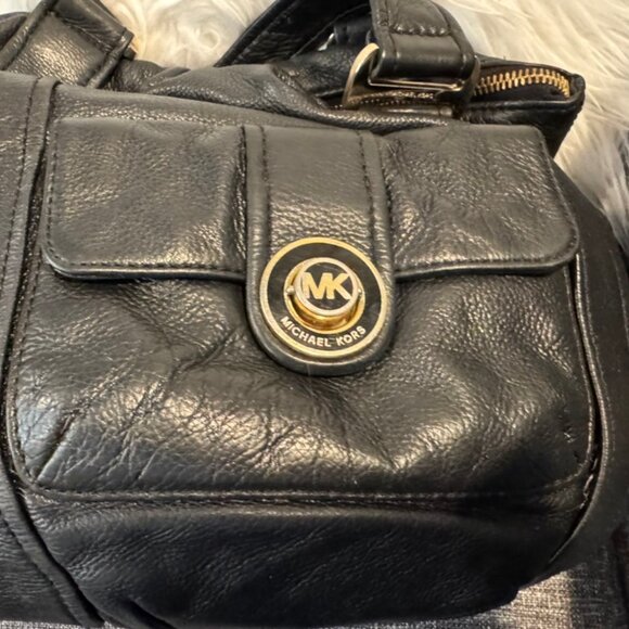 Michael Kors Bag Black Leather Gold Hardware Supple Slouchy - Picture 3 of 10